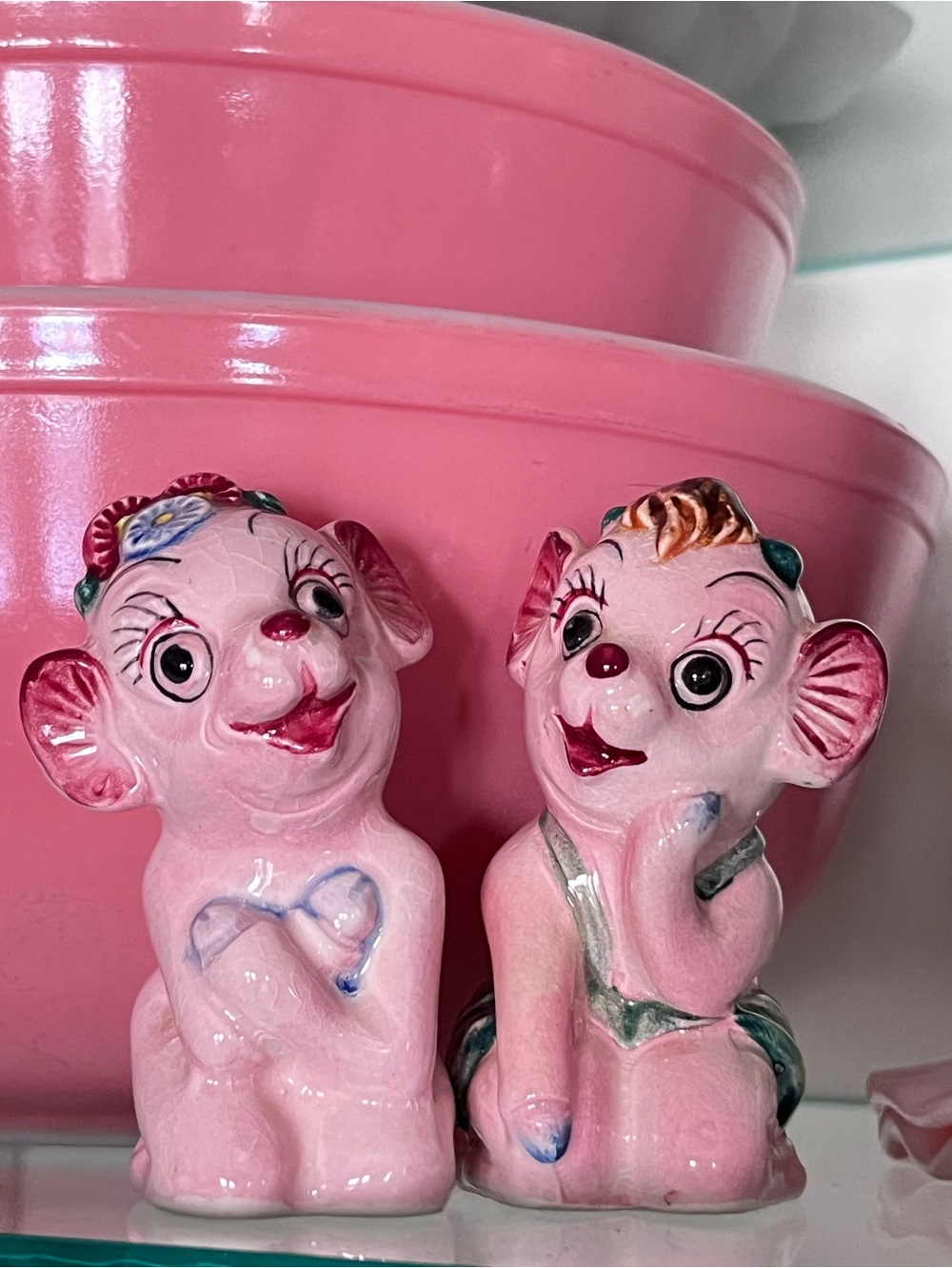 Vintage Pink Anthropomorphic Pig Salt & Pepper Shakers Japan 1950s Kitsch MCM